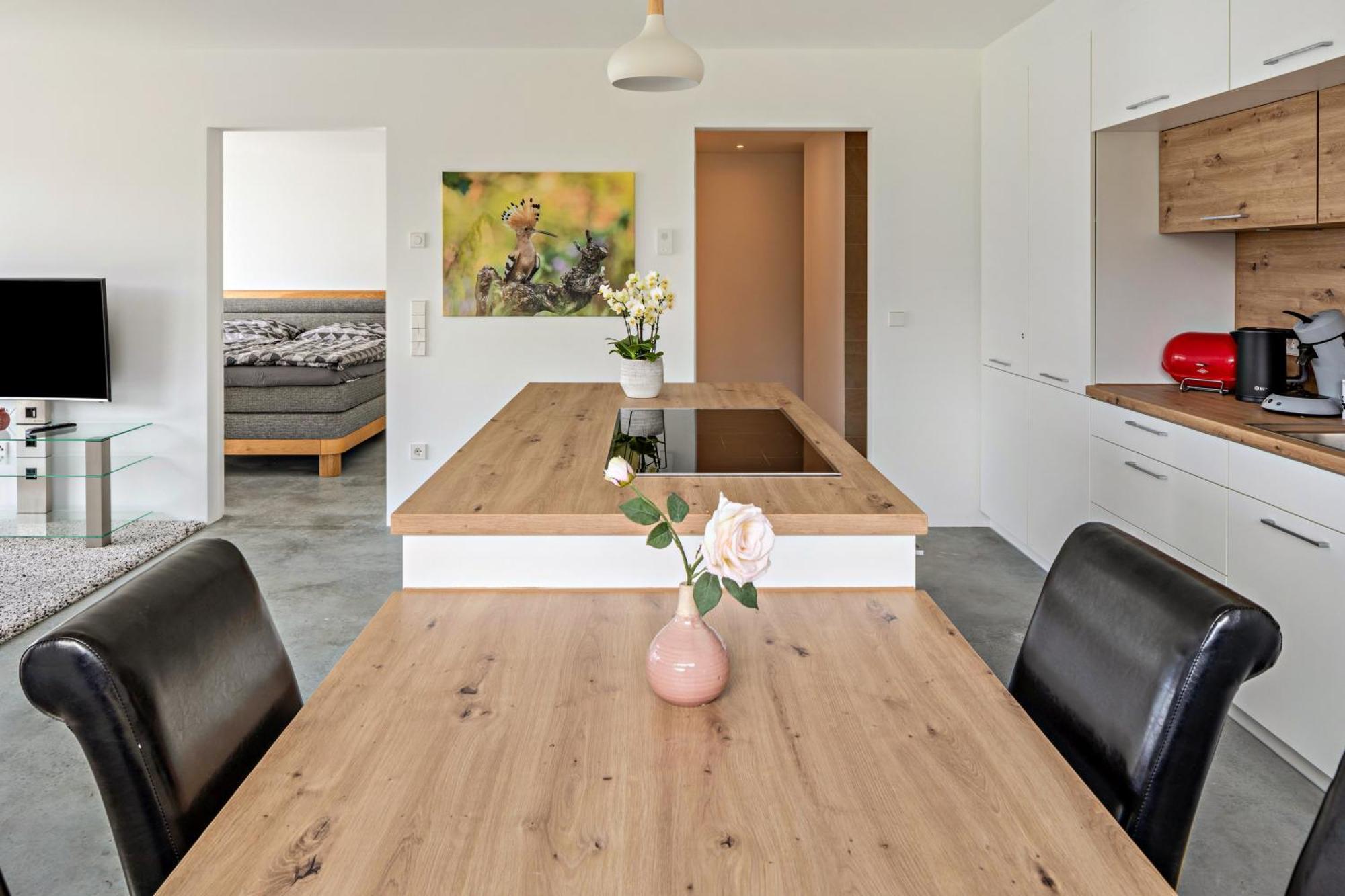 Ferienwohnung Im Obstgarten Иринген Екстериор снимка