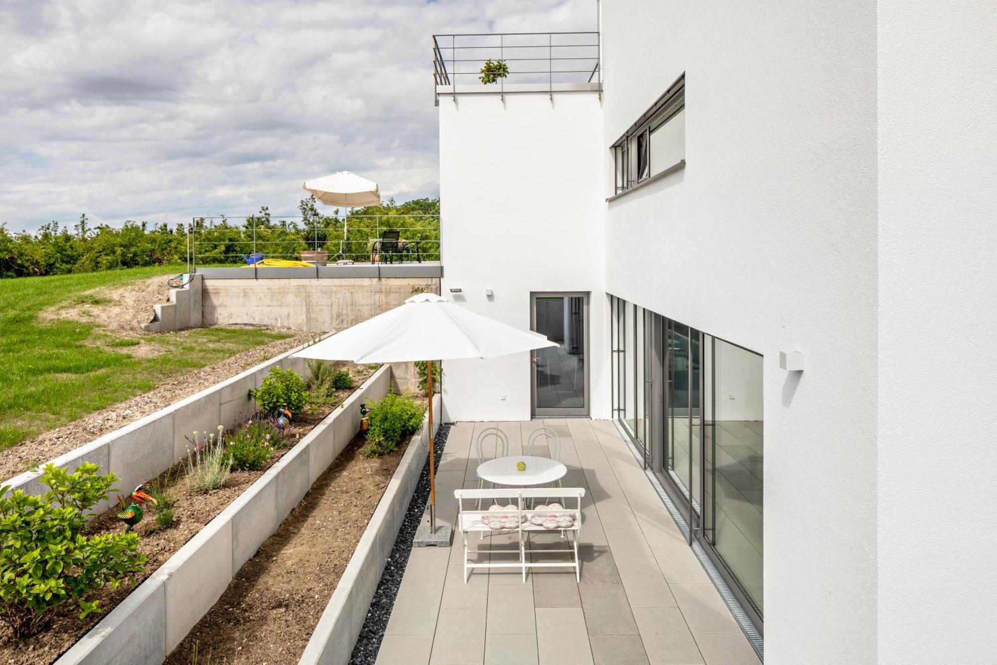 Ferienwohnung Im Obstgarten Иринген Екстериор снимка