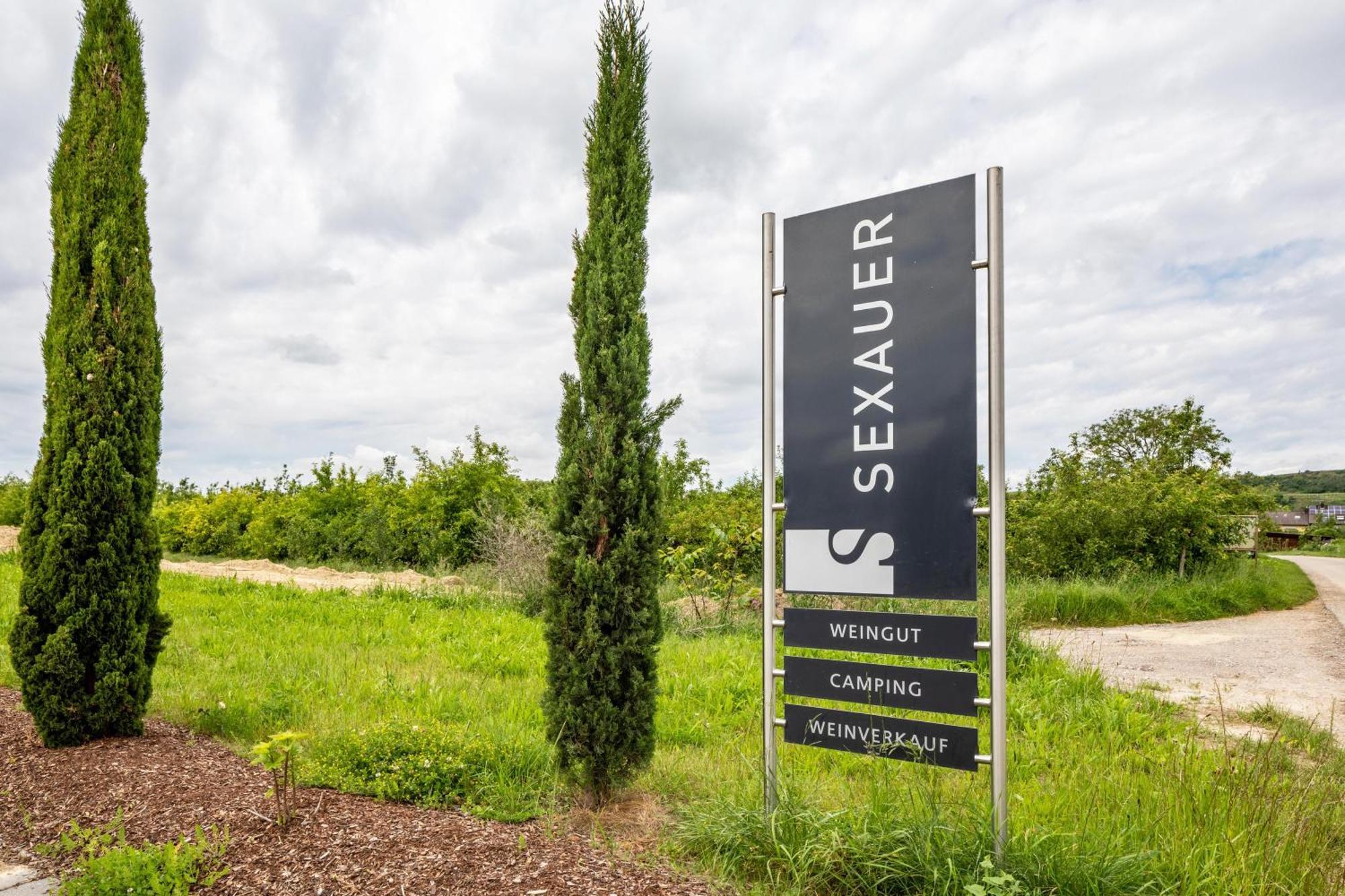 Ferienwohnung Im Obstgarten Иринген Екстериор снимка